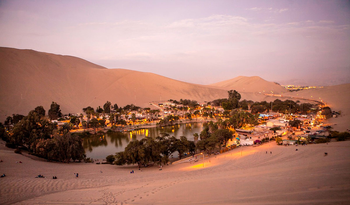 Huacachina - Lugares para conhecer no Peru além de Machu Picchu