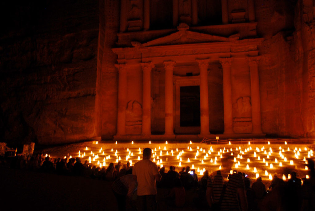 Petra by Night, Jordânia